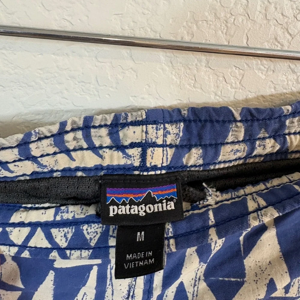 Patagonia Baggies Shorts Mens M Blue Tribal Geo 5
